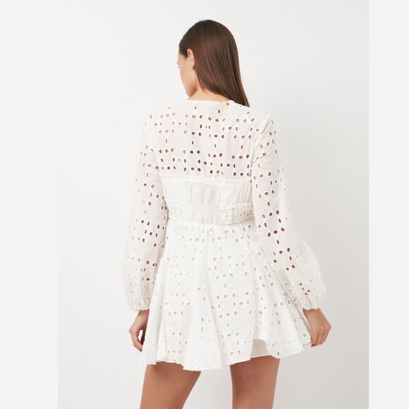 NWT ZARA Oyster White Embroidered Eyelet Long Sleeve Mini Dress Size L - Picture 3 of 13